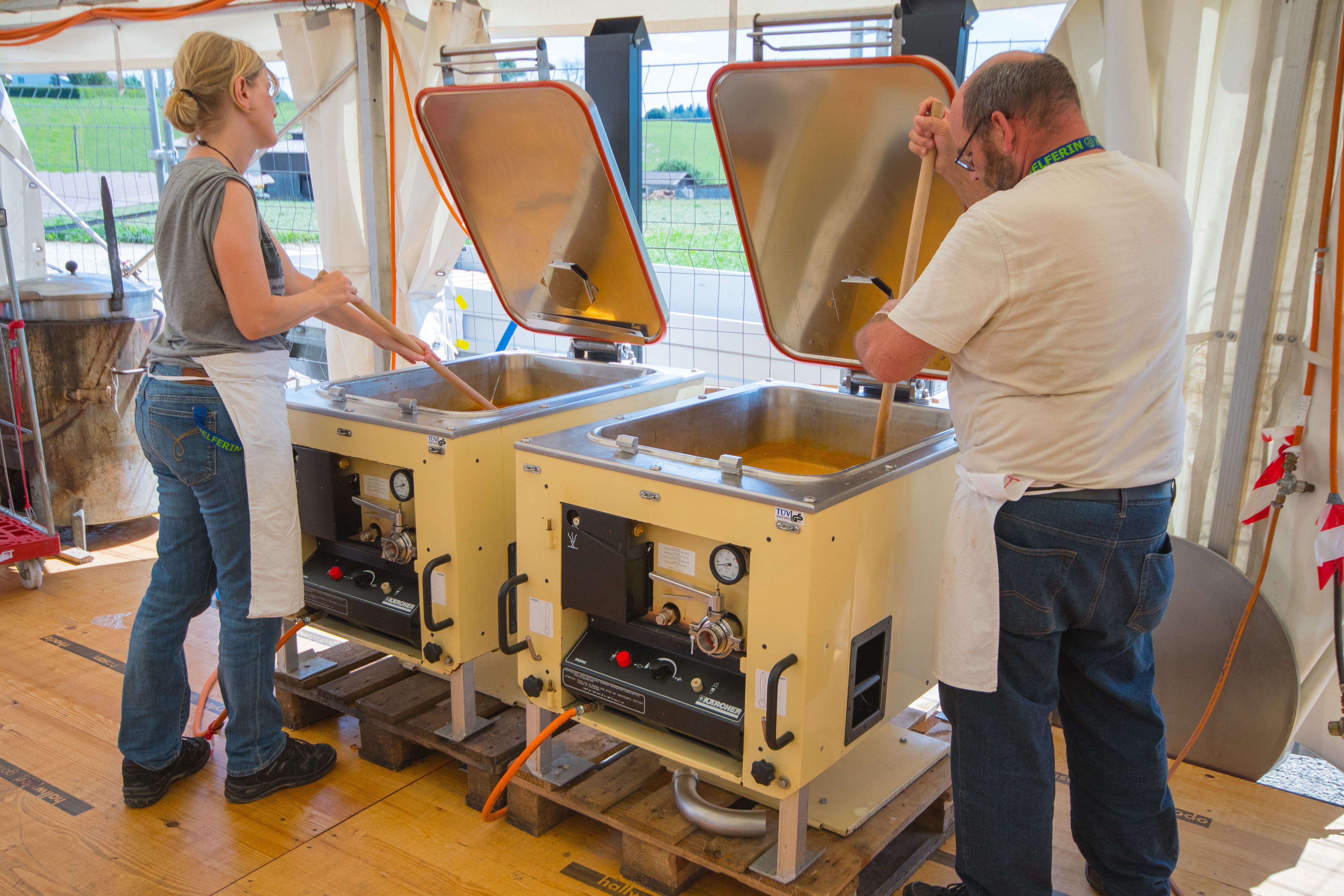 str160803-70.jpg str160803-70.jpg